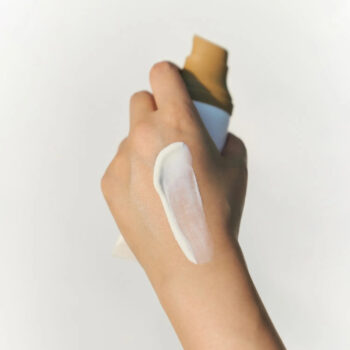 SKIN1004 Madagascar Centella Air Fit Sun Cream Light 50ml - Image 3