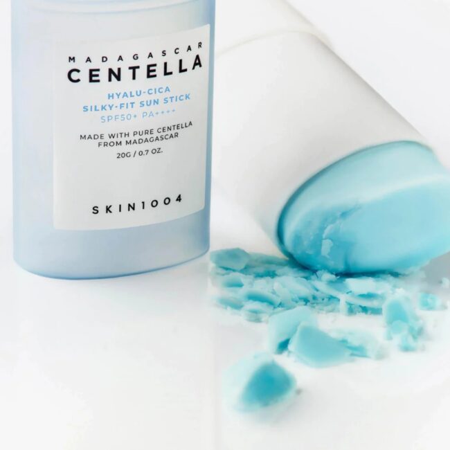 SKIN1004 Madagascar Centella Hyalu-Cica Silky Fit Sun Stick 20g - Image 4