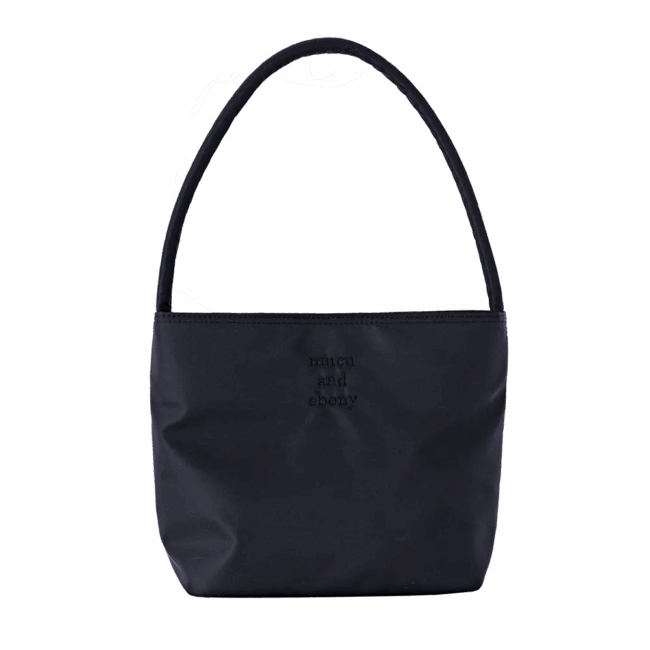 MUCU AND EBONY Nearest Bag - Black